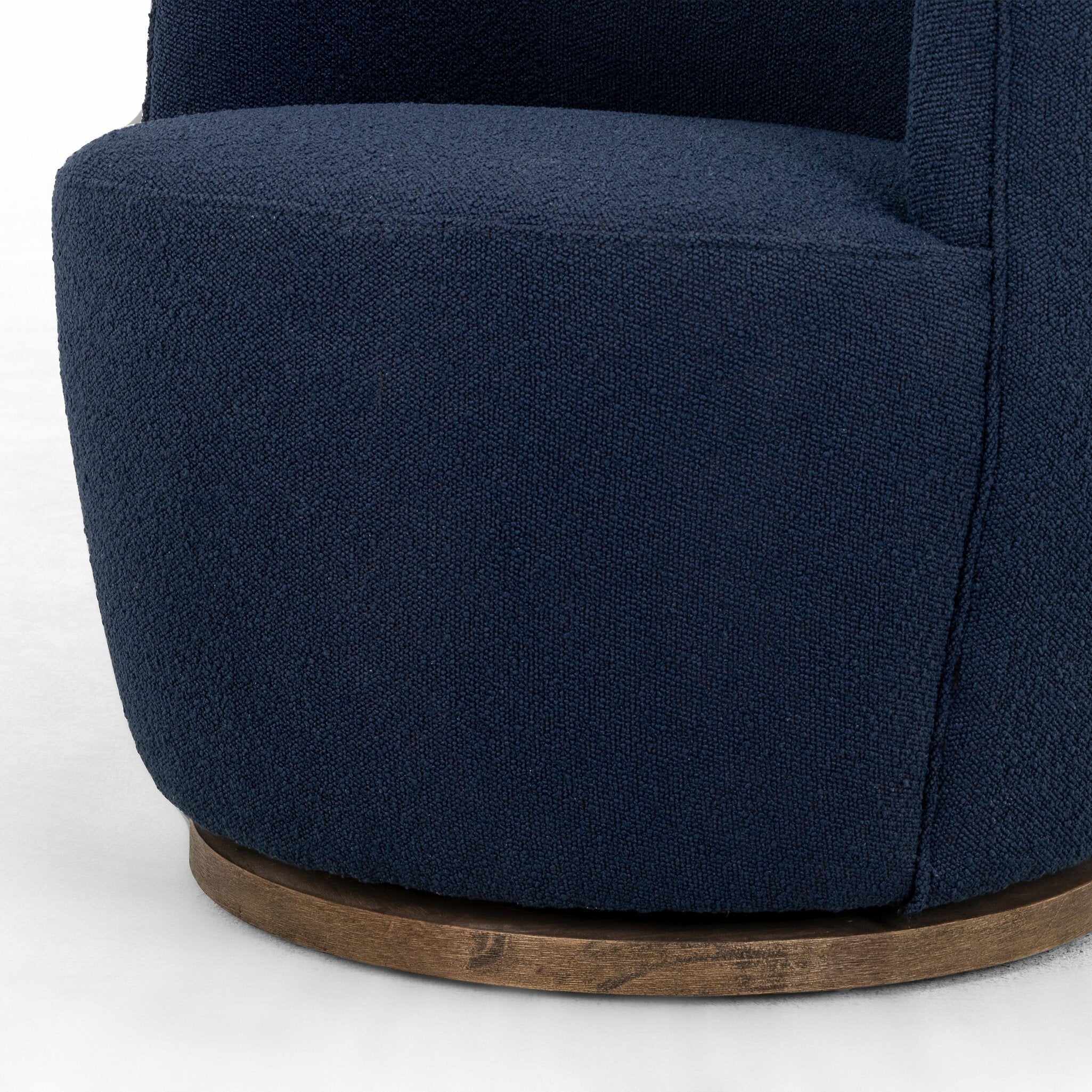 Aurora Swivel Chair