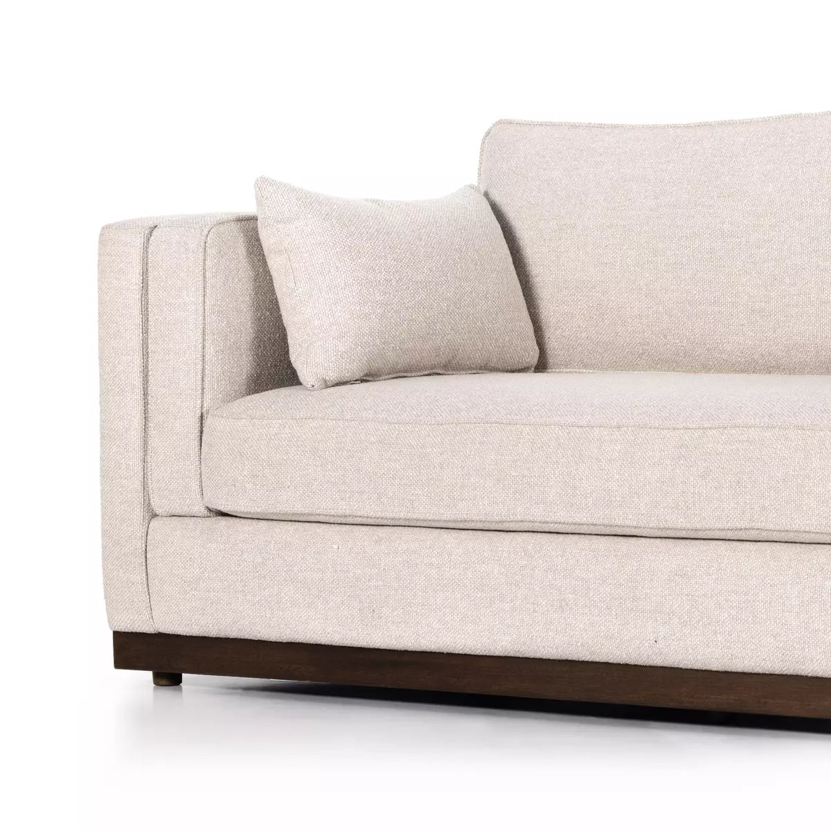 Roberta Sofa