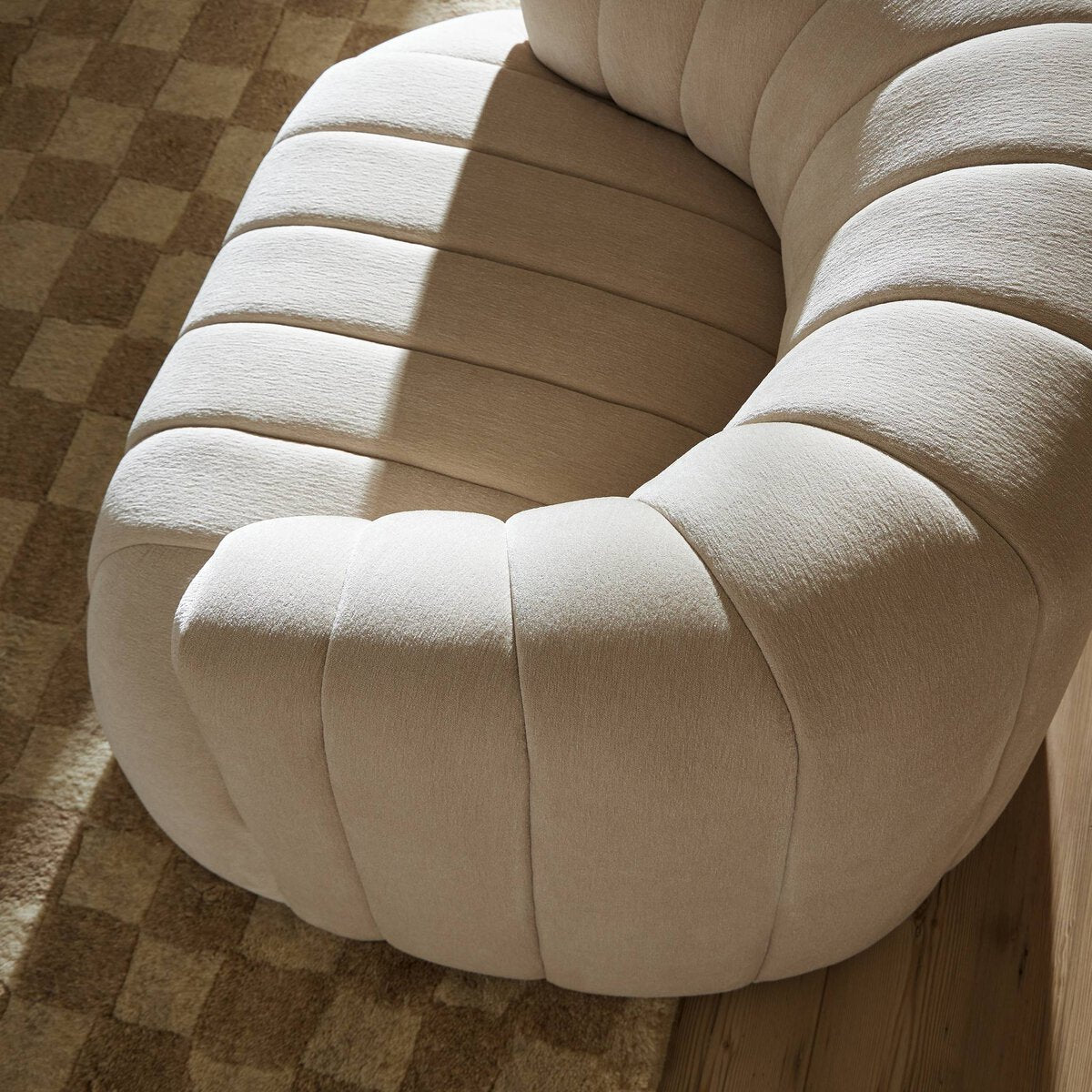 Elliana Swivel Chair