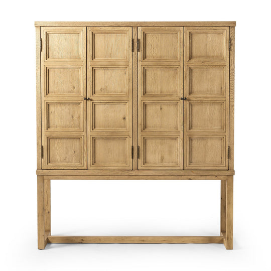 Nyomi Cabinet