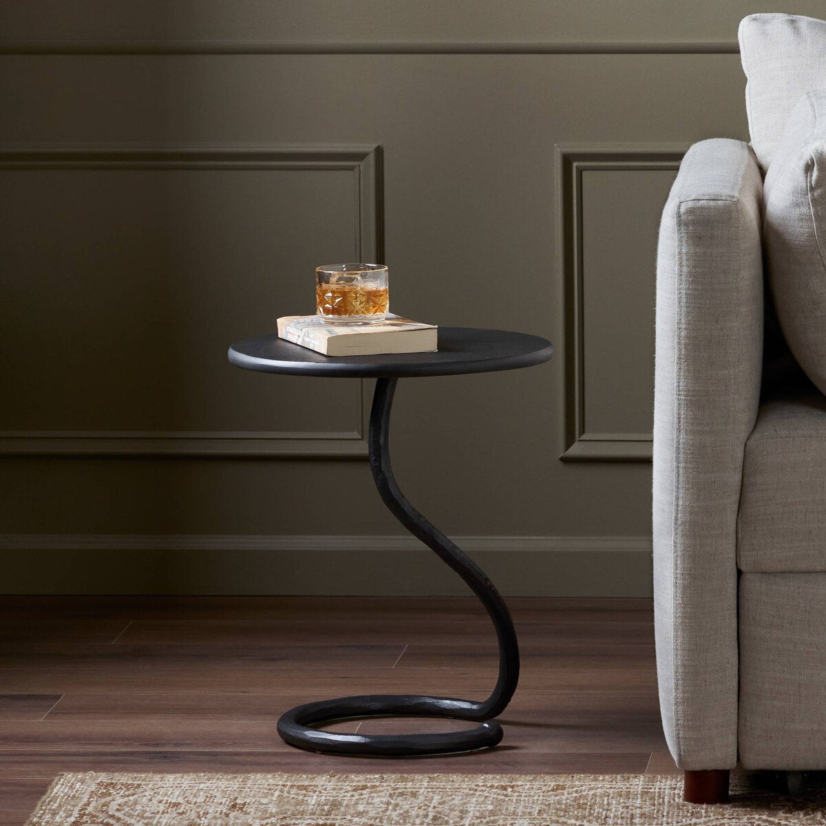 Vana End Table