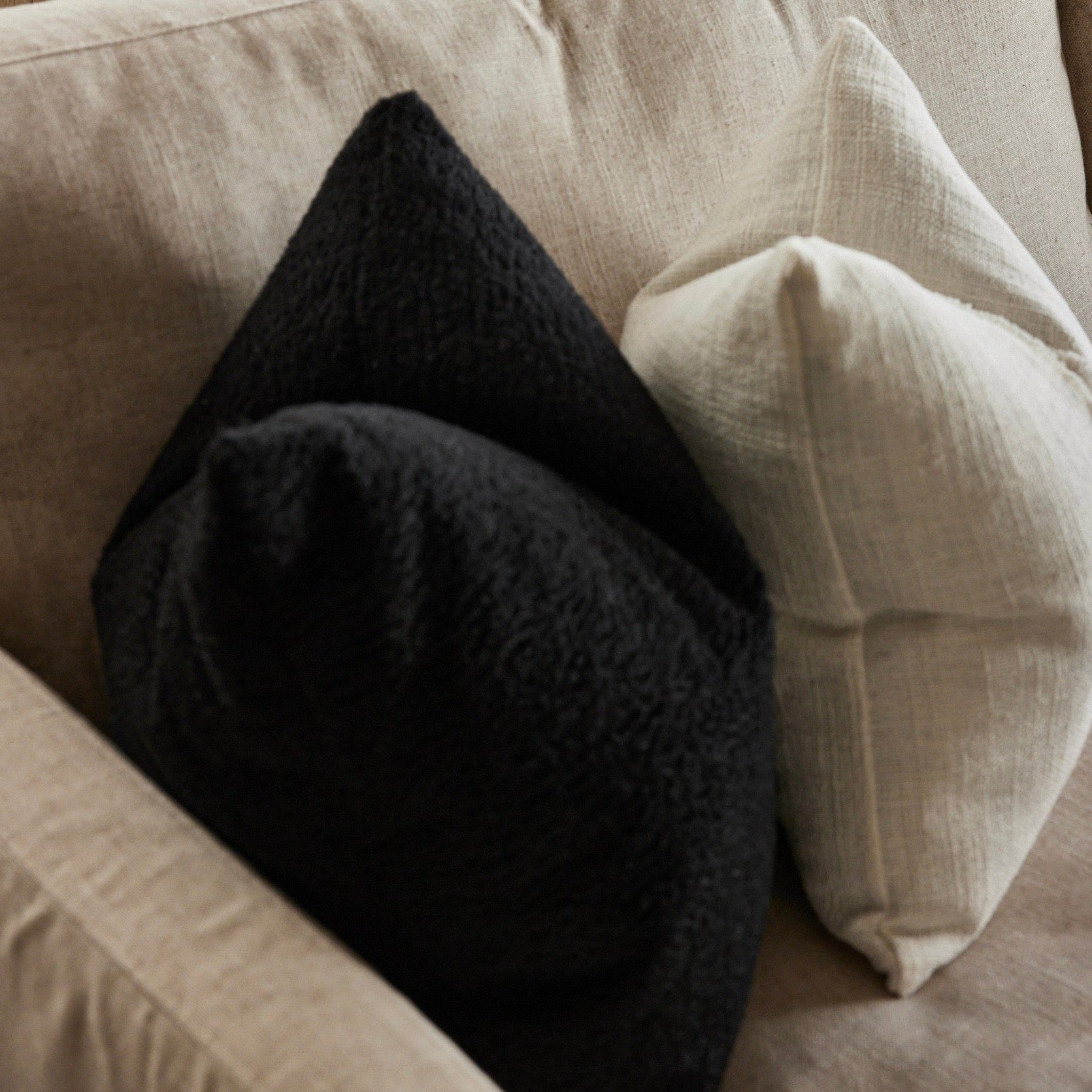 Sheepskin Black Pillow