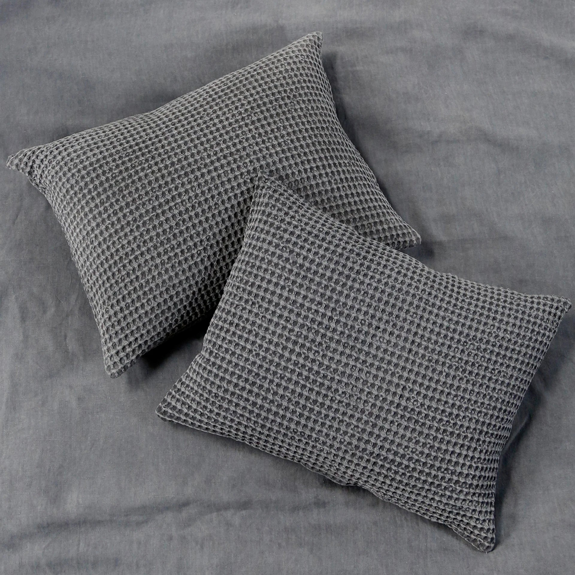 Zuma Blanket Collection - Charcoal