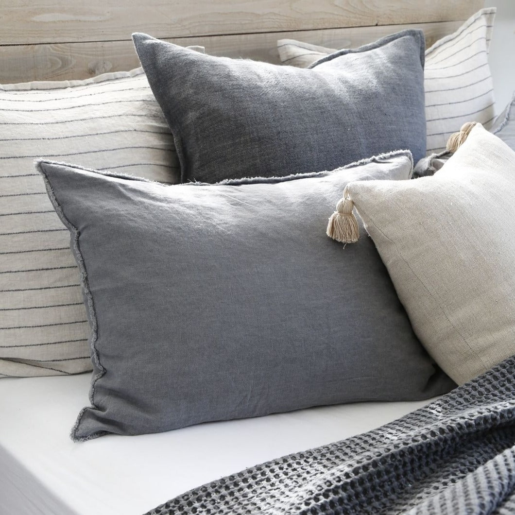 Blake Linen Duvet Set - Flax/Midnight