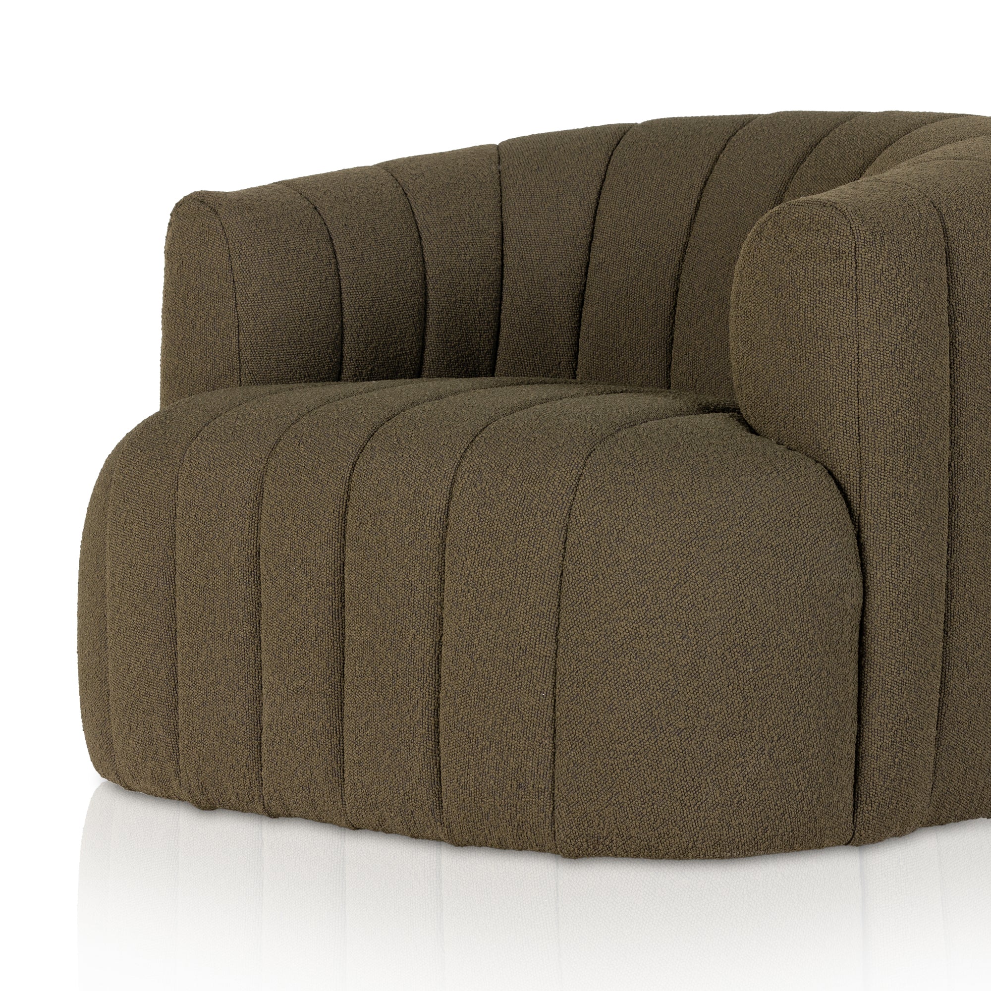 Elliana Swivel Chair